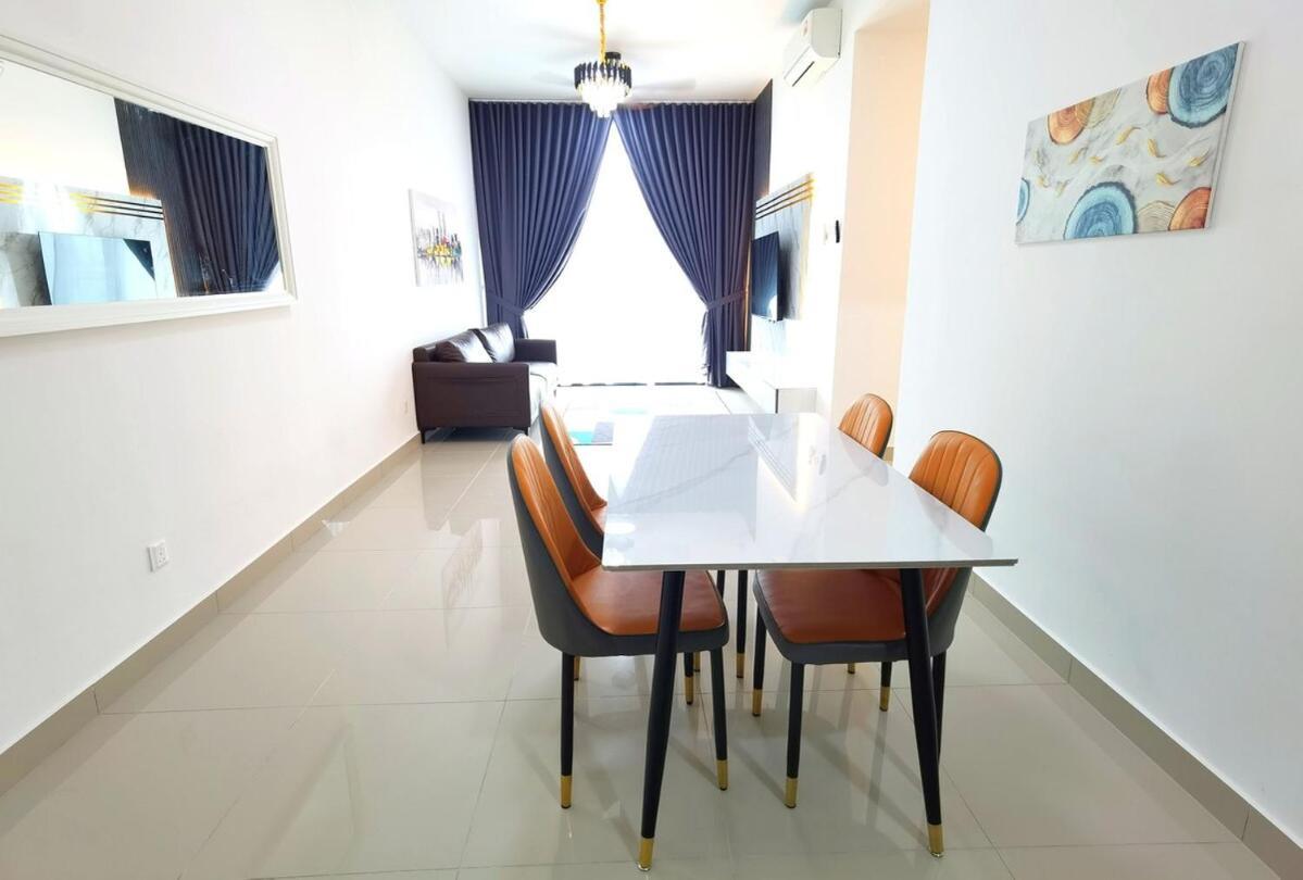 Mj Homestay 99 Batu Caves Kl North 99Residence 3R2B Kuala Lumpur Exterior photo