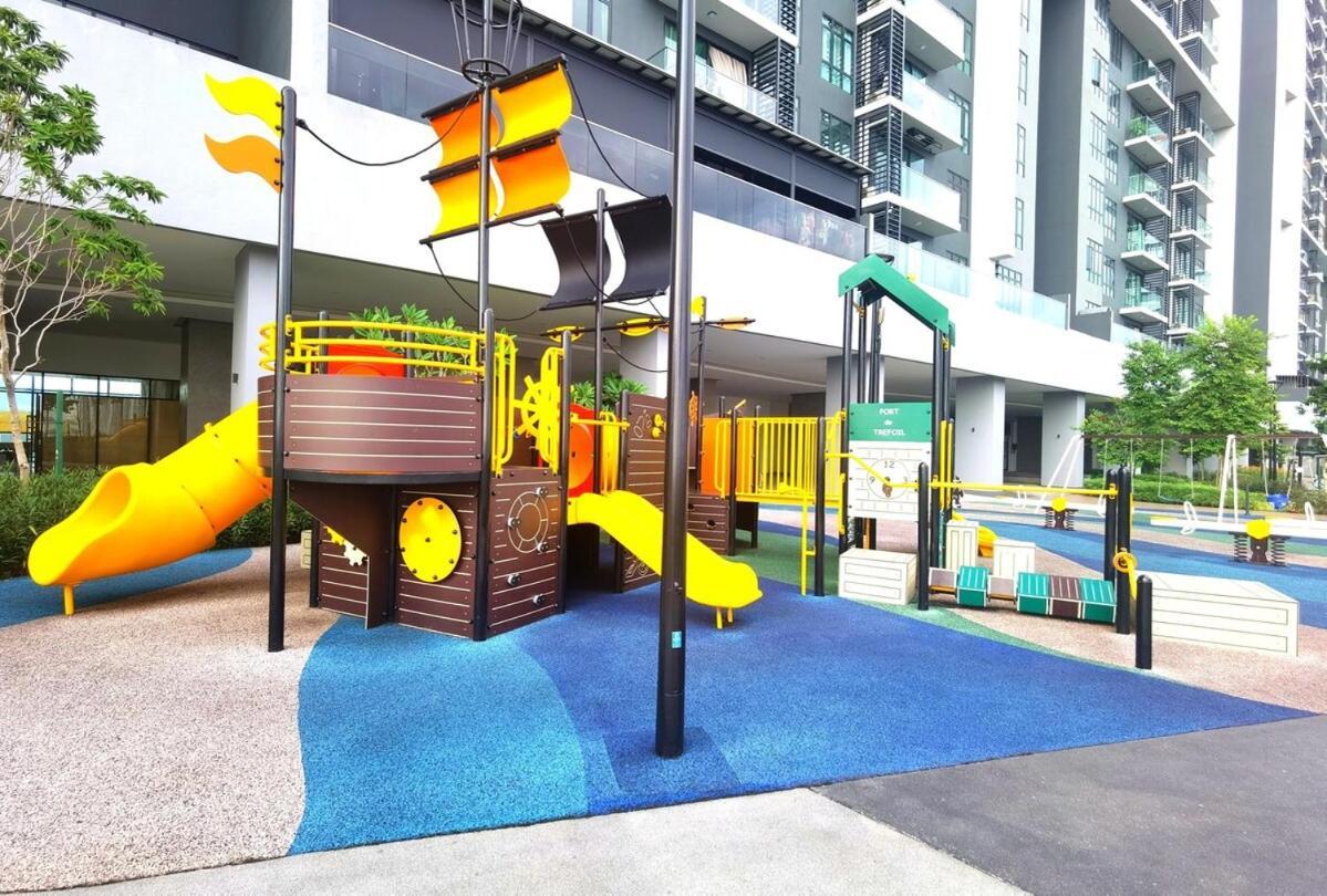 Mj Homestay 99 Batu Caves Kl North 99Residence 3R2B Kuala Lumpur Exterior photo