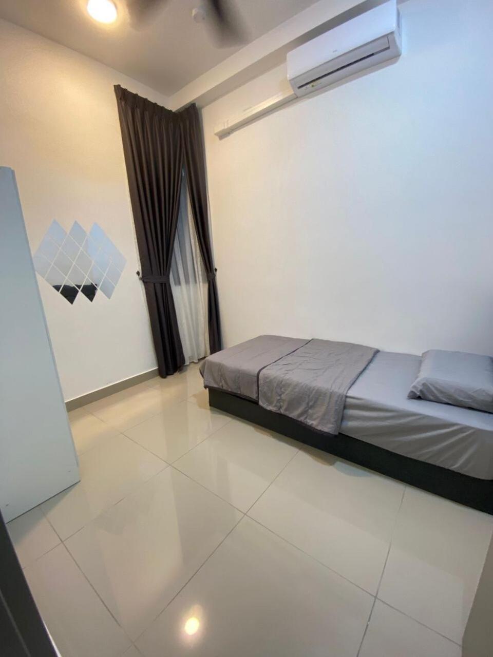 Mj Homestay 99 Batu Caves Kl North 99Residence 3R2B Kuala Lumpur Exterior photo