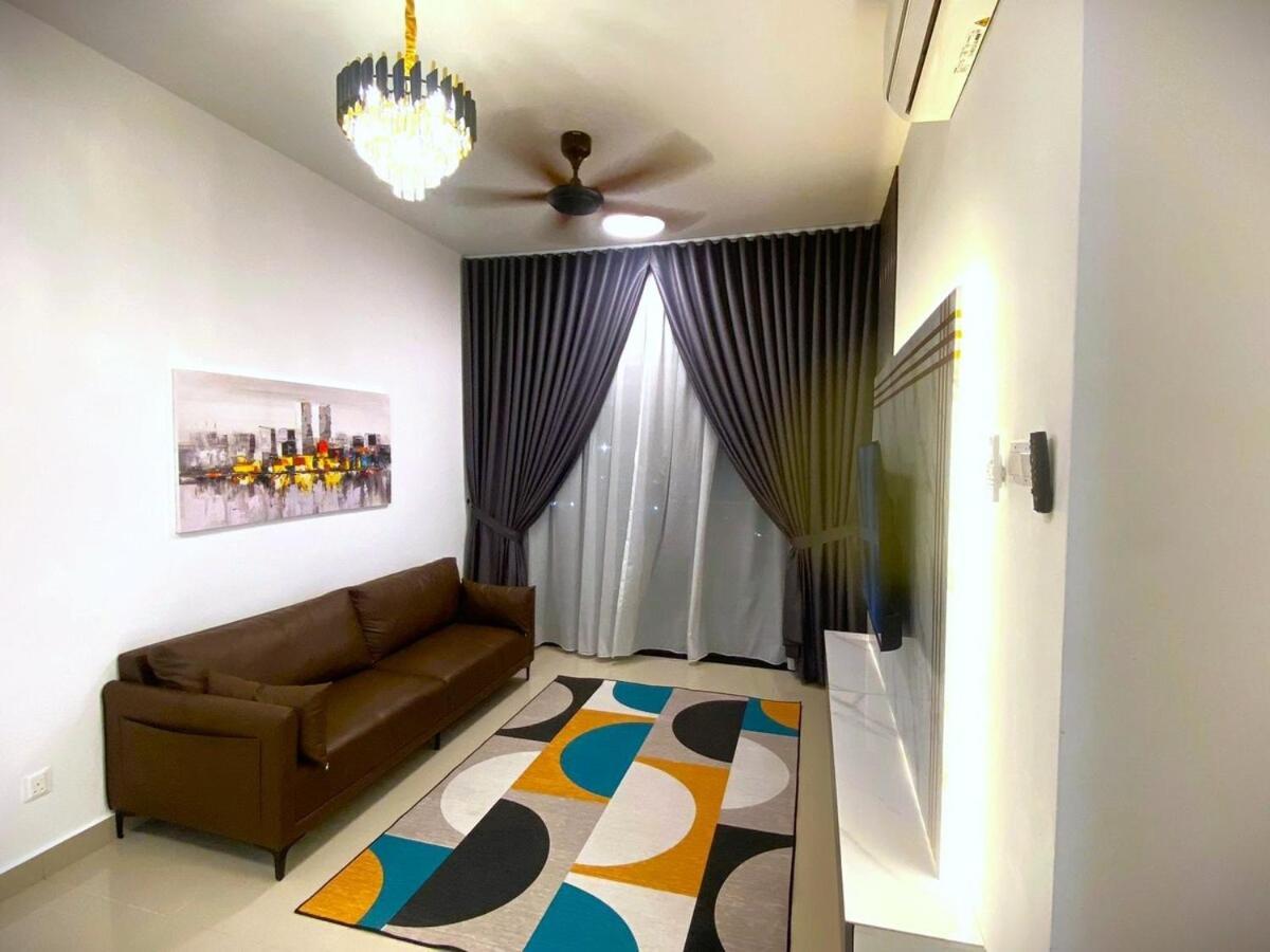 Mj Homestay 99 Batu Caves Kl North 99Residence 3R2B Kuala Lumpur Exterior photo