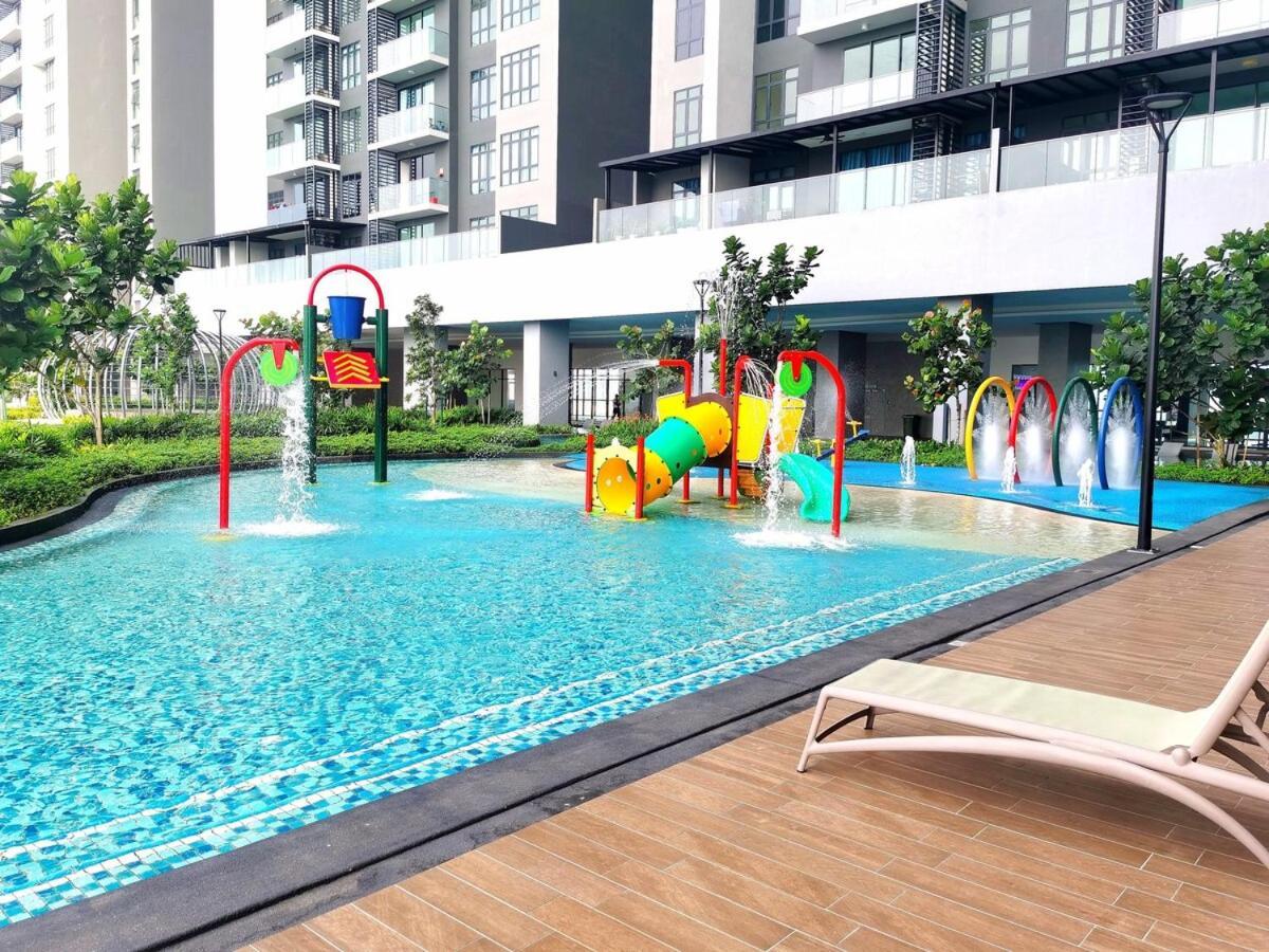 Mj Homestay 99 Batu Caves Kl North 99Residence 3R2B Kuala Lumpur Exterior photo